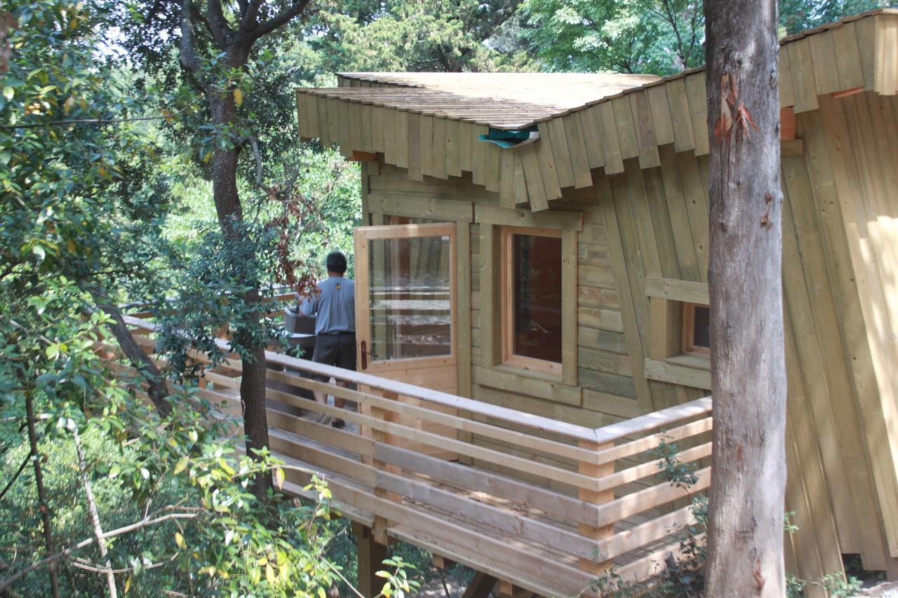 Les Cabanes Dans Les Bois Logis Hotel Villedubert Δωμάτιο φωτογραφία