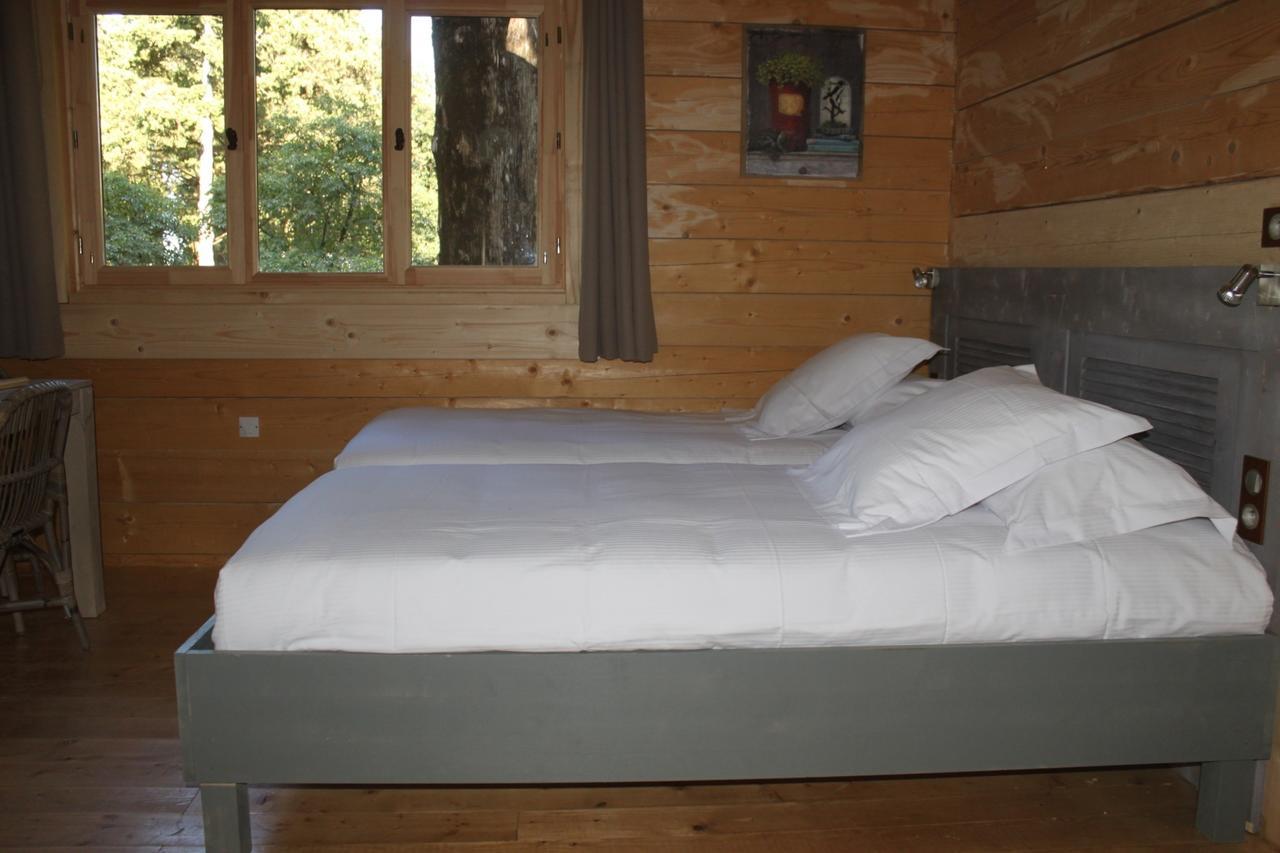 Les Cabanes Dans Les Bois Logis Hotel Villedubert Εξωτερικό φωτογραφία